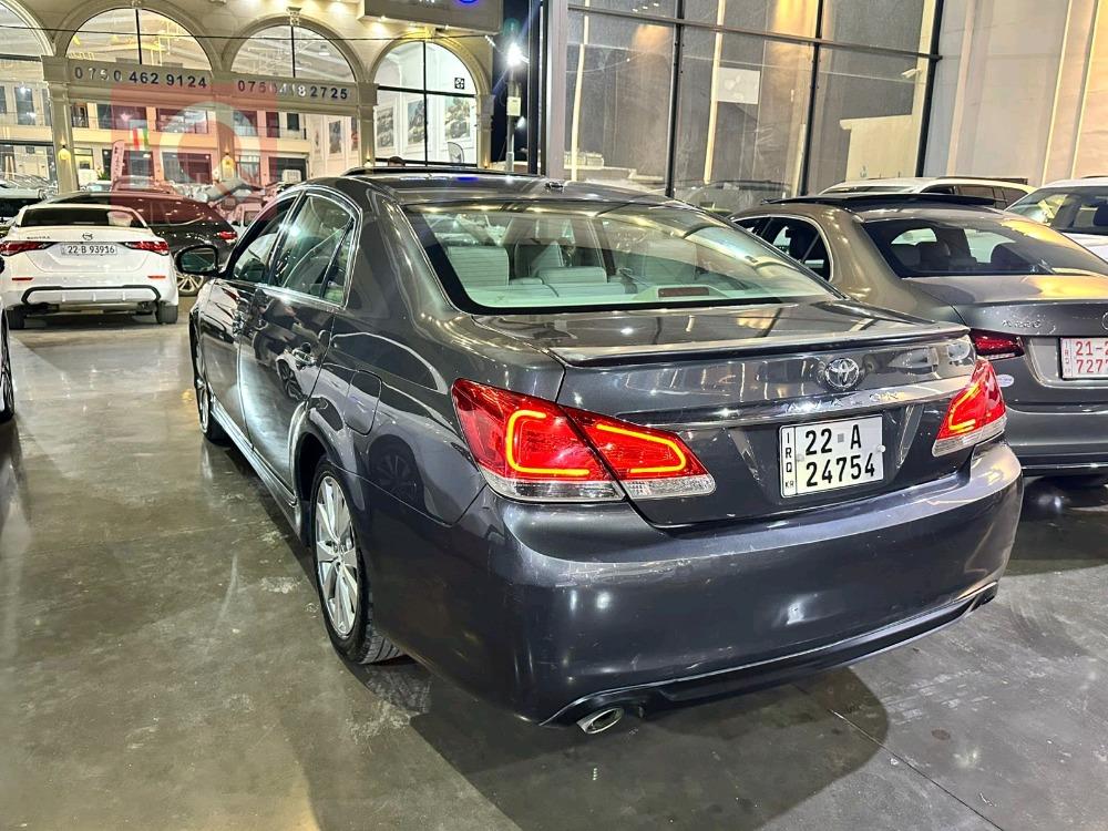 تۆیۆتا ئەڤەلۆن